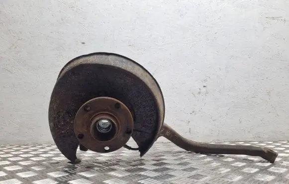 Audi A4 S4 B5 8D Rear wheel hub spindle/knuckle 
