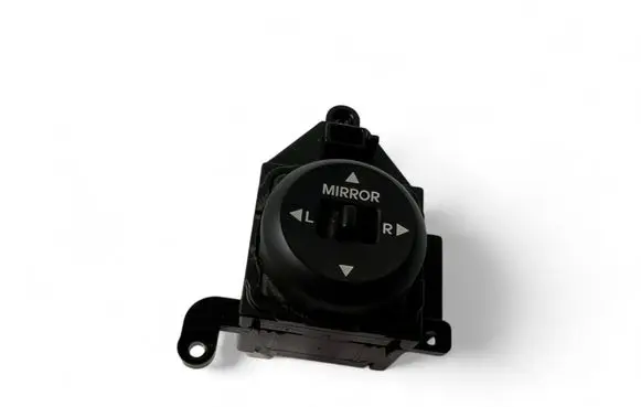 Hyundai i30 Wing mirror switch 935402L100