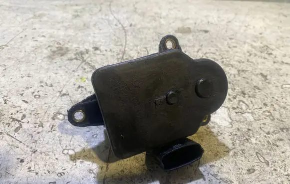 Hyundai ix35 Intake manifold valve actuator/motor 283812F000