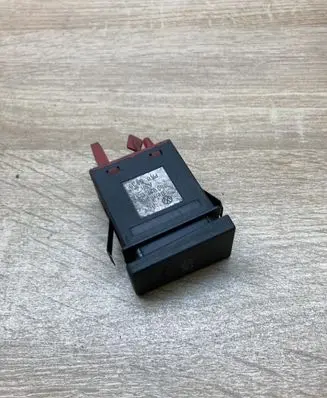 Volkswagen PASSAT B5 Traction control (ASR) switch 3B0927133A