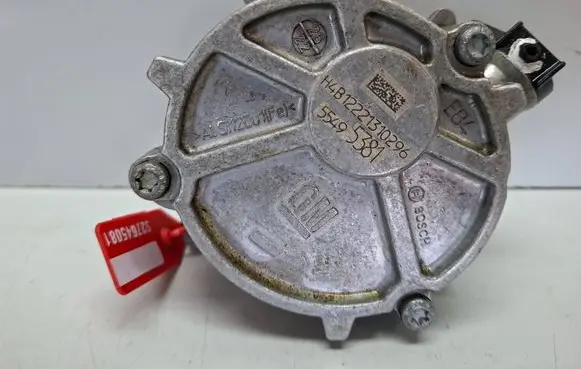 Opel Astra K Vacuum pump S27645081 55495381