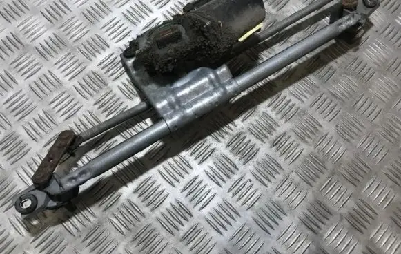 Opel Corsa B Front wiper linkage and motor