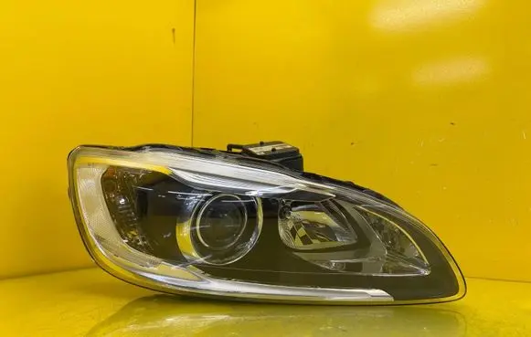 Volvo S60 Headlight/headlamp 31420262