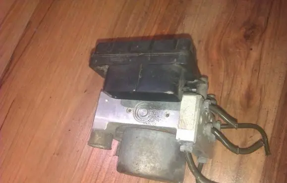 Mitsubishi Outlander ABS Pump mb44wde36121