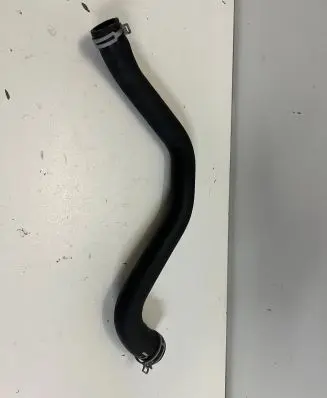 Renault Megane IV Engine coolant pipe/hose 215018135R