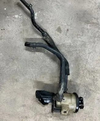 Hyundai Santa Fe Power steering fluid tank/reservoir