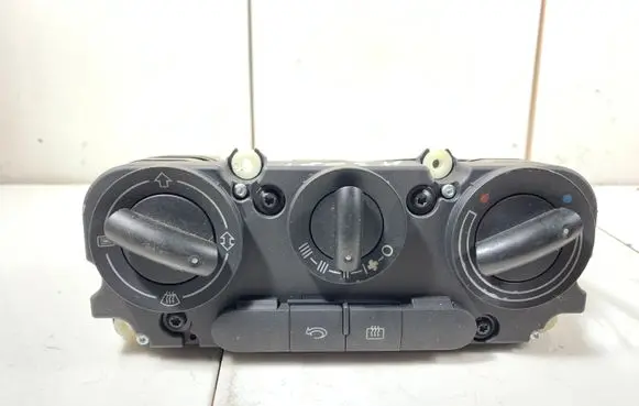 Audi A3 S3 A3 Sportback 8P Climate control unit