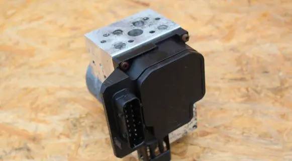 BMW 5 E39 ABS Pump 0265202410