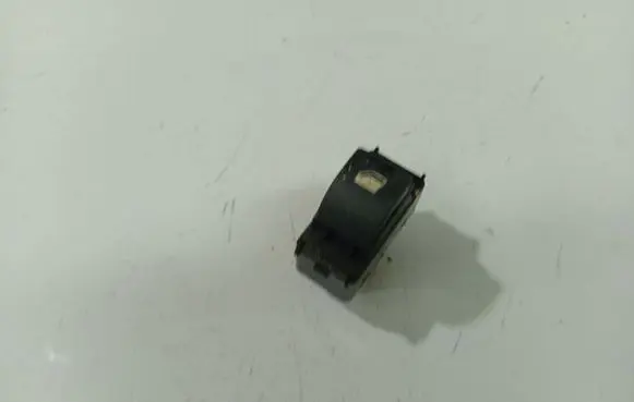 Citroen Berlingo Electric window control switch 
