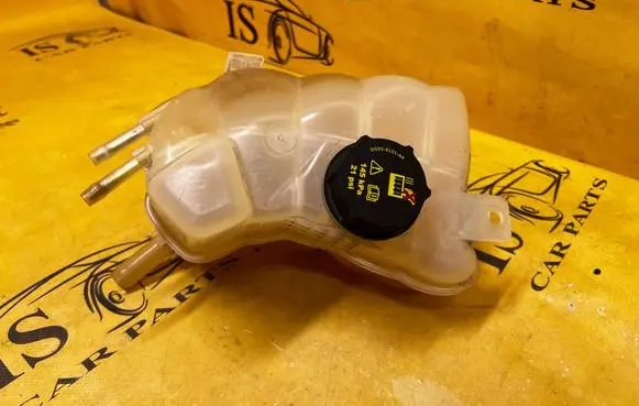 Ford Fusion II Coolant expansion tank/reservoir HG93-8A080-AB HG938A080AB