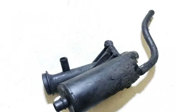 Renault Laguna I Oil breather separator 8200082486