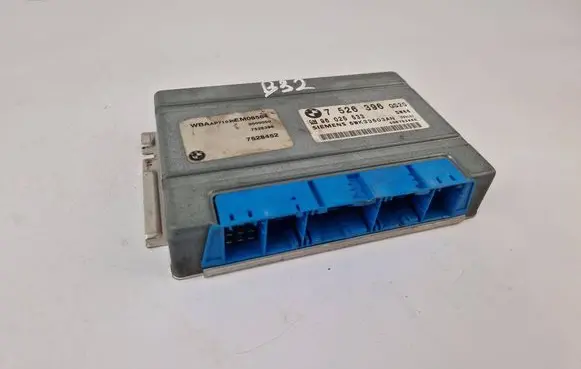 BMW 5 E39 Gearbox control unit/module 7526396 96025533