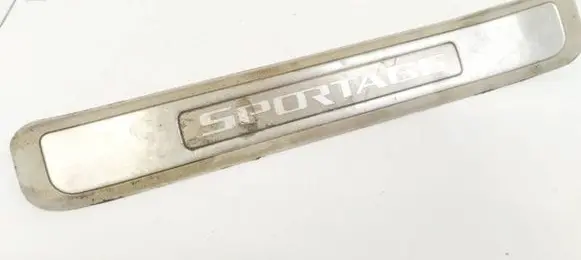 Rear sill trim cover