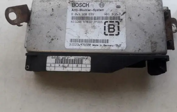 Nissan Primera ABS control unit/module 0265108035