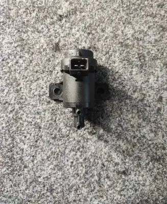 Renault Scenic I Turbo solenoid valve 7700113071 7700118074