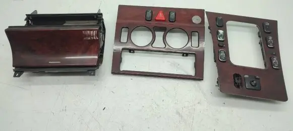 Mercedes-Benz E W210 Dashboard trim