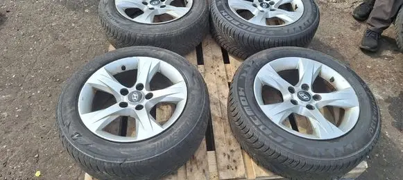 Hyundai i40 R16 alloy rim