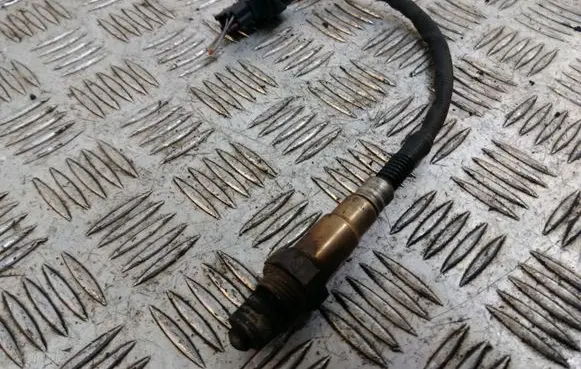 Mercedes-Benz B W245 Lambda probe sensor A0045420718