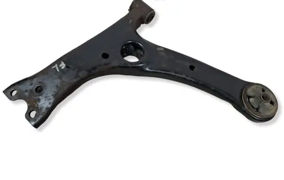 Toyota Corolla Verso AR10 Front lower control arm/wishbone 