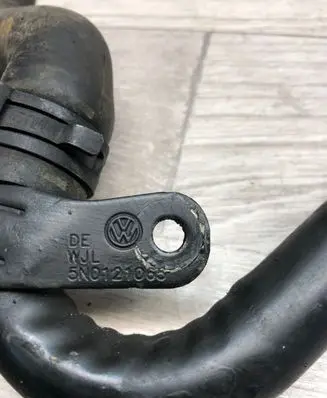Volkswagen Sharan Engine coolant pipe/hose 5n0121065