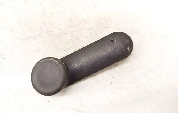 Opel Astra H Front door window winding handle 90247150