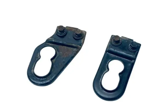 Radiator mount bracket