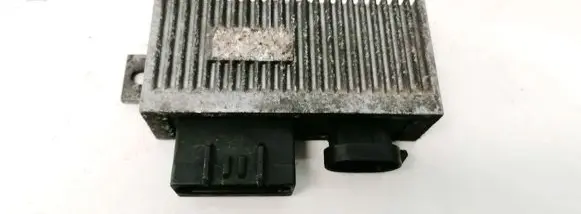 Coolant fan relay