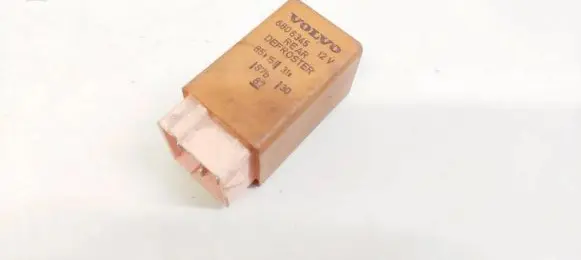Volvo S70 V70 V70 XC Other relay 6806345 851531