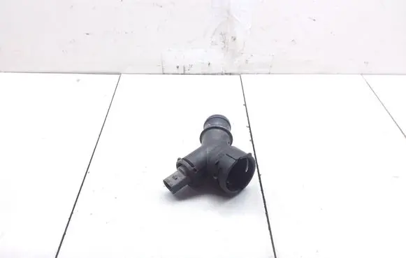 Volkswagen Golf V Engine coolant pipe/hose 1K0122291AE