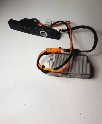 Voltage converter inverter