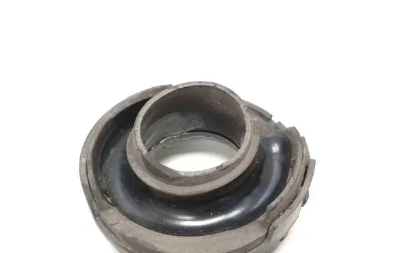 Mercedes-Benz C W205 Rear coil spring rubber mount A2053240484