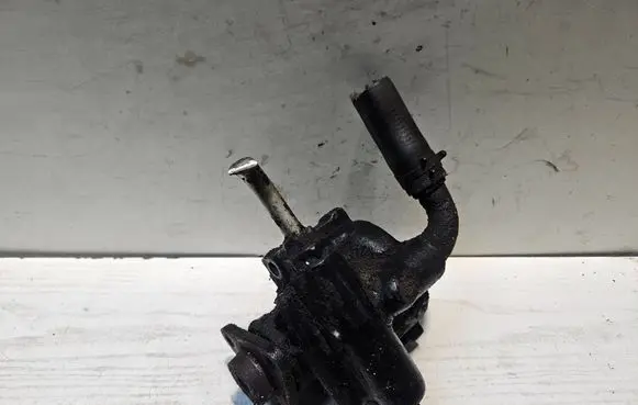 Opel Sintra Power steering pump 26056665