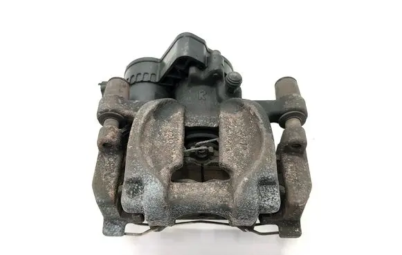 Subaru Outback (BS) Rear brake caliper 26620AL04B