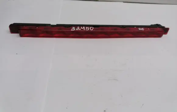 Audi A6 S6 C5 4B Third/center stoplight 4B0945097
