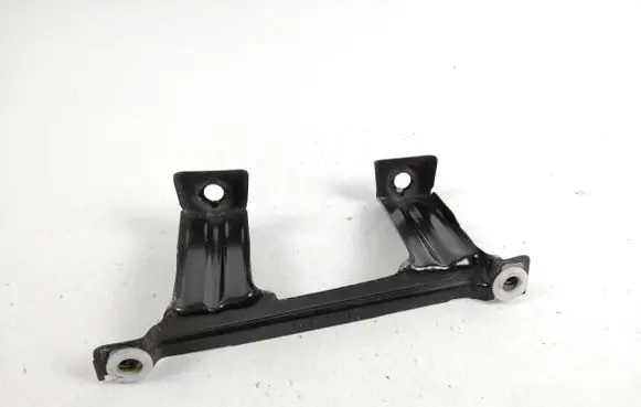 BMW X6 F16 Fender mounting bracket
