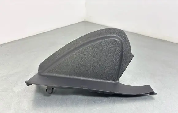 Dashboard side end trim