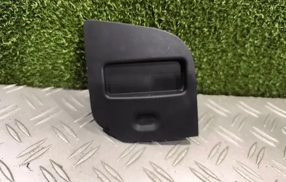 Renault Master III Seat belt warning relay 688306176R 688309184R 00190299010001