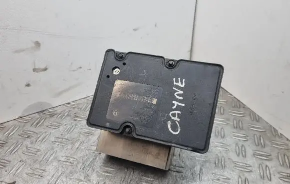 Porsche Cayenne (9PA) ABS Pump 7L0907379C 7L0614111D
