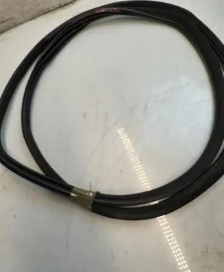 Infiniti Q50 Rubber seal rear door 213