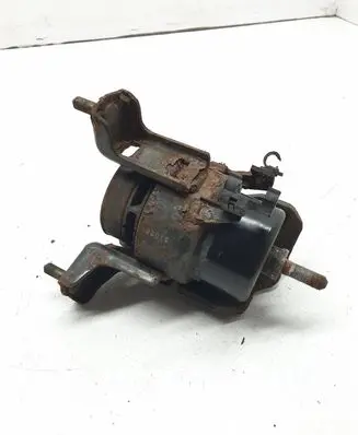 Lexus RX 330 - 350 - 400H Engine mount bracket