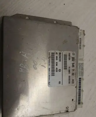 Mercedes-Benz A W168 Engine control unit/module 0225457132 0265109425 DKBT0698803D