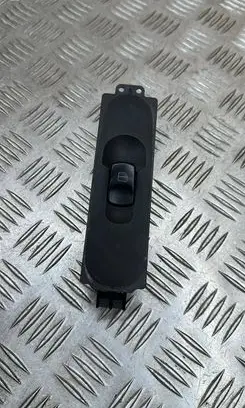 Mercedes-Benz Sprinter W906 Electric window control switch A9065451913