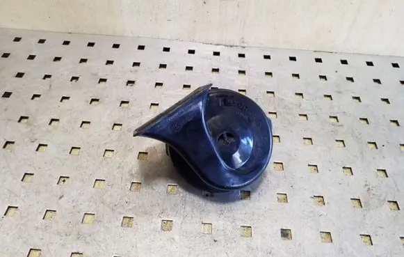 Seat Alhambra (Mk1) Horn signal E20092018