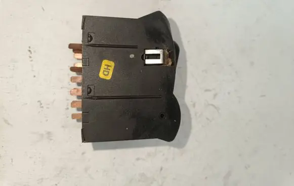 Opel Zafira A Light switch 90460591