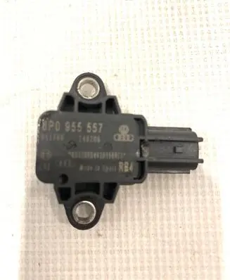 Audi A3 S3 8P Airbag deployment crash/impact sensor 8P0955557