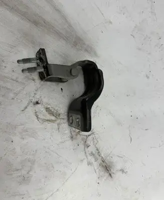 Volkswagen PASSAT B7 Loading door upper hinge 3C9327301D