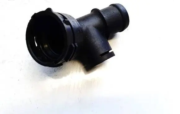 Volkswagen PASSAT B6 Engine coolant pipe/hose 1k0122291ad