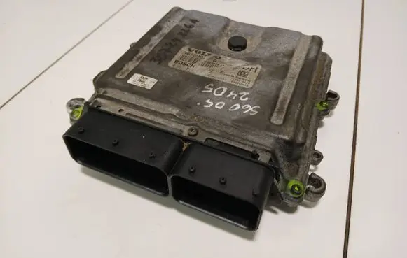 Volvo V50 Engine control unit/module 30729826a 0281012177 1039S1241B