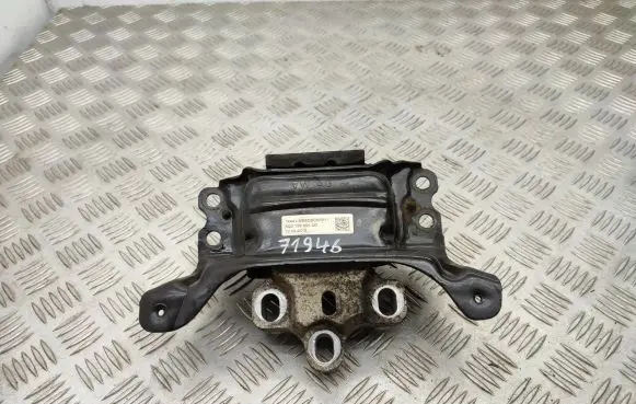 Volkswagen Golf VII Engine mount bracket 5Q0199555AD