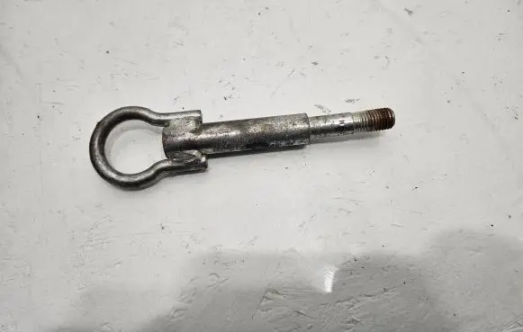 Opel Vivaro Towing hook eye 